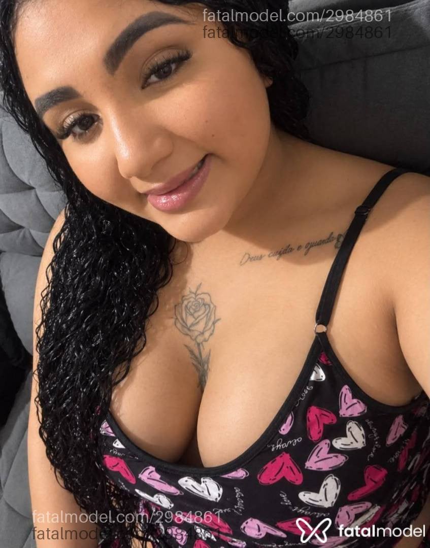 Acompanhante mulher morena (o) de olhos pretos - Bianca Nunes