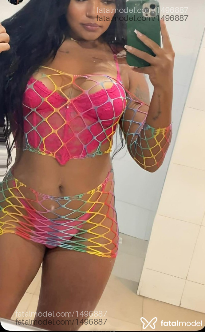 Acompanhante mulher morena (o) de olhos castanhos em Betim - Tainá Maya