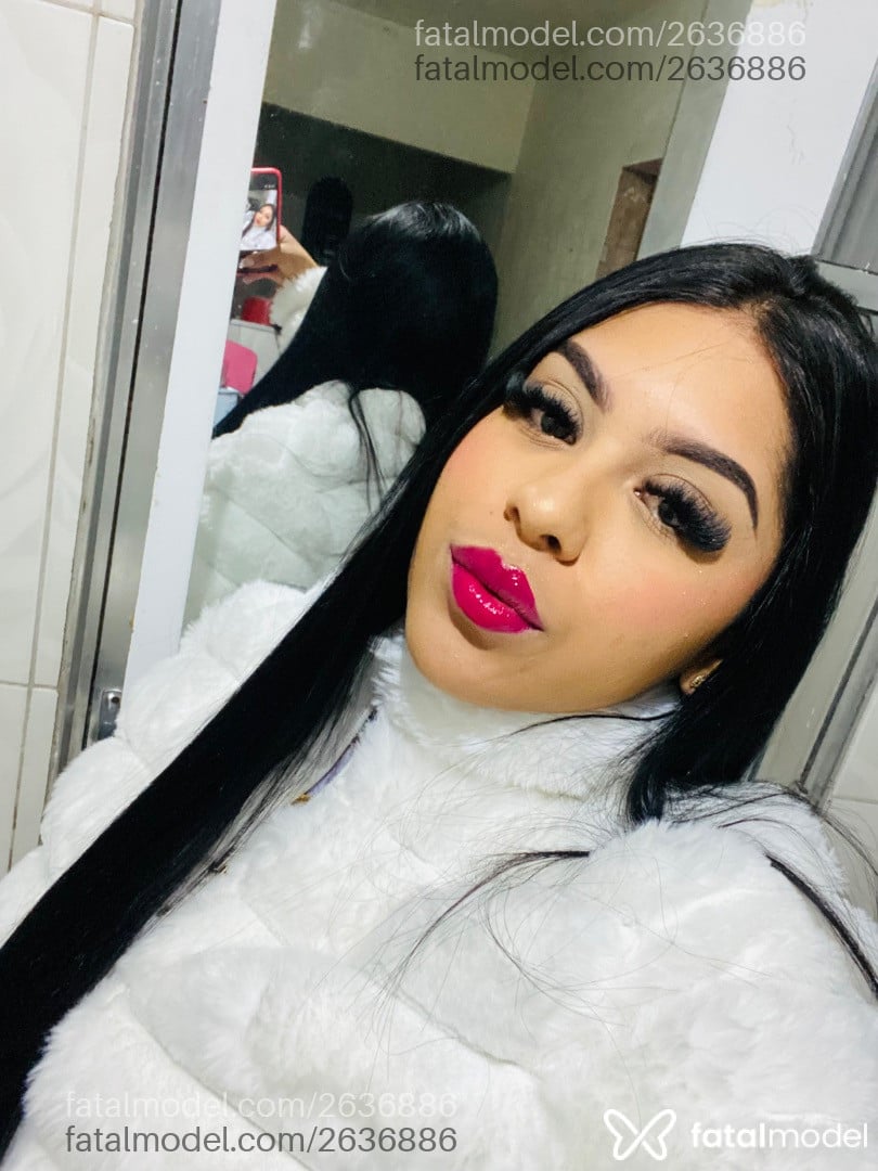 Acompanhante mulher morena (o) de olhos castanhos - Nicolly