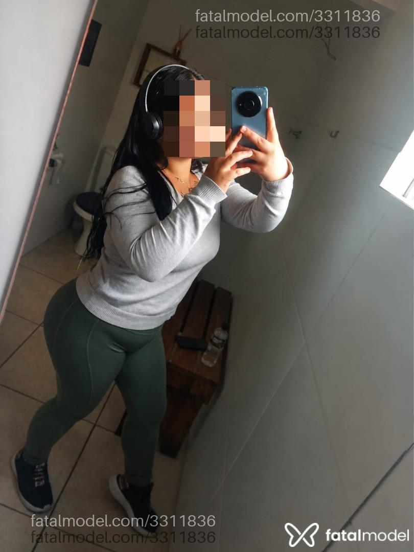 Acompanhante mulher com cabelo castanho de olhos castanhos em Rio Grande - Carolzinha