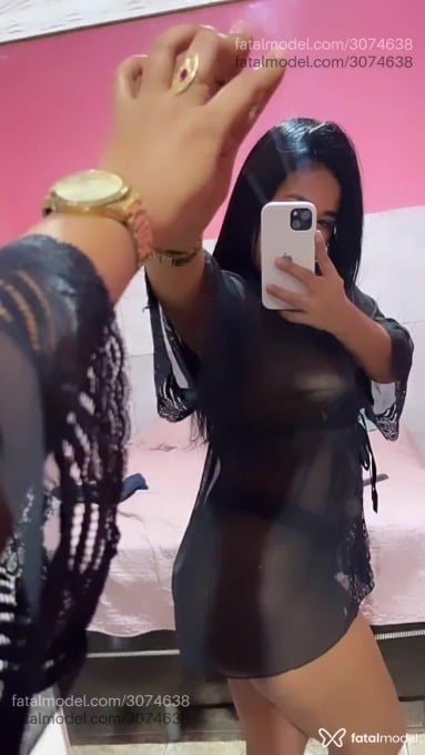Acompanhante mulher morena (o) de olhos pretos - Karine