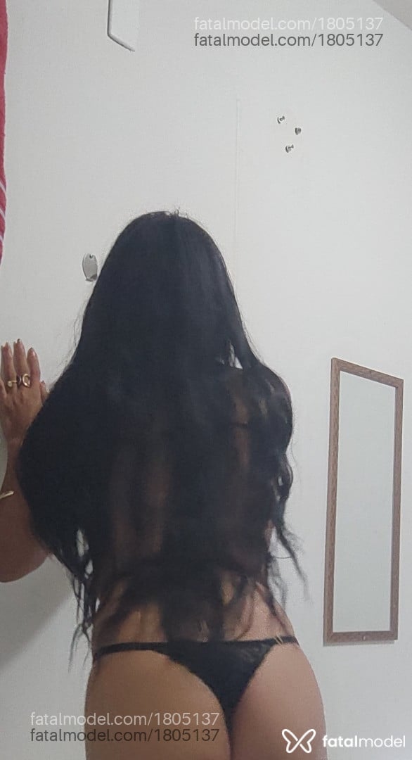 Acompanhante mulher morena (o) de olhos verdes em São Mateus Acompanhante mulher morena (o) de olhos verdes em São Mateus - Elara