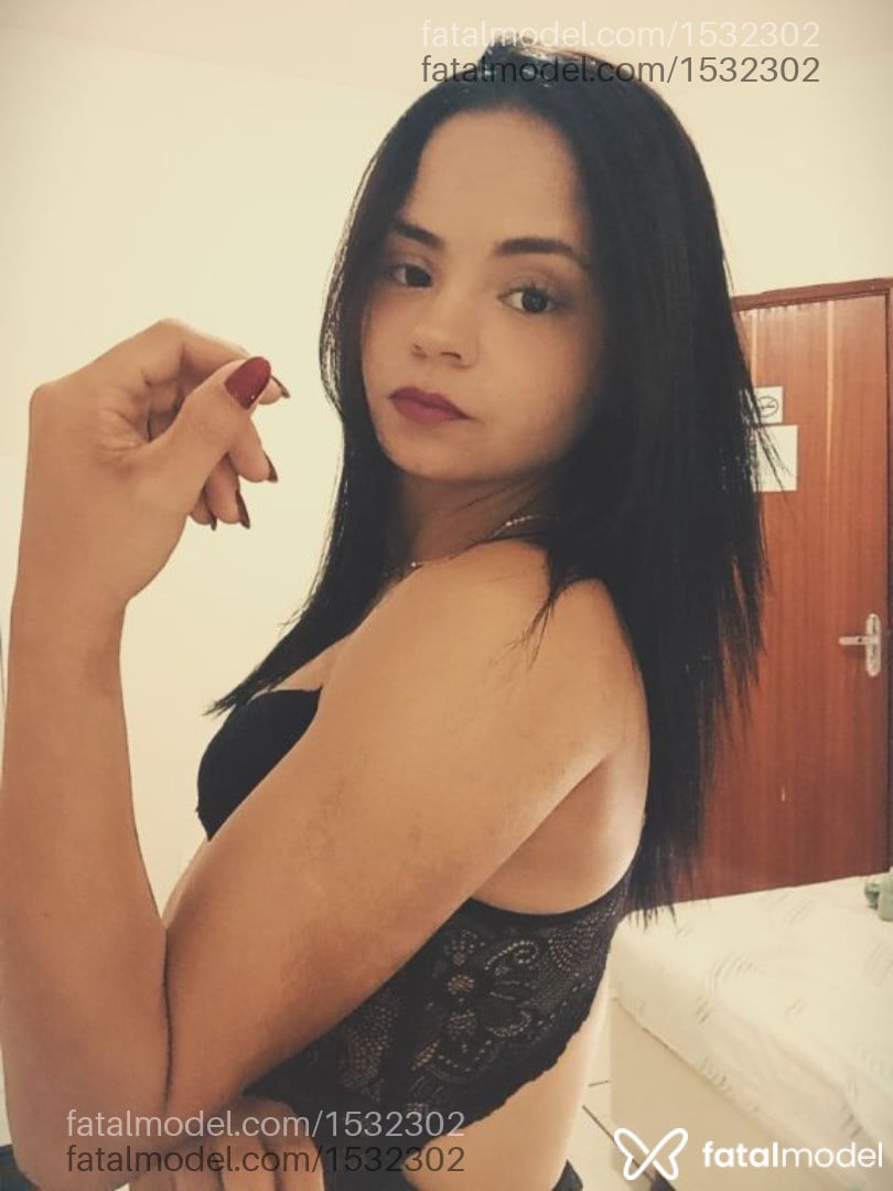 Acompanhante mulher com cabelo castanho de olhos castanhos em Bebedouro - Bianca Santos