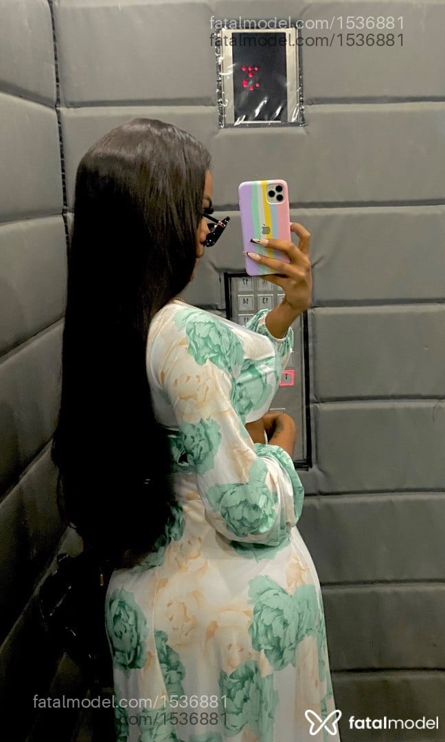 Acompanhante mulher trans morena (o) de olhos pretos em Porto Alegre - Brenda Valentiin
