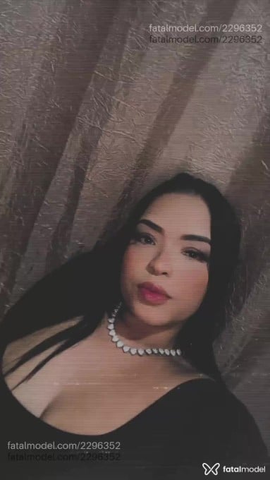 Acompanhante mulher morena (o) de olhos verdes em Petrópolis - Bianca Valença