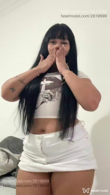 Acompanhante mulher morena (o) de olhos castanhos - Jenifer Acompanhante mulher morena (o) de olhos castanhos - Jenifer