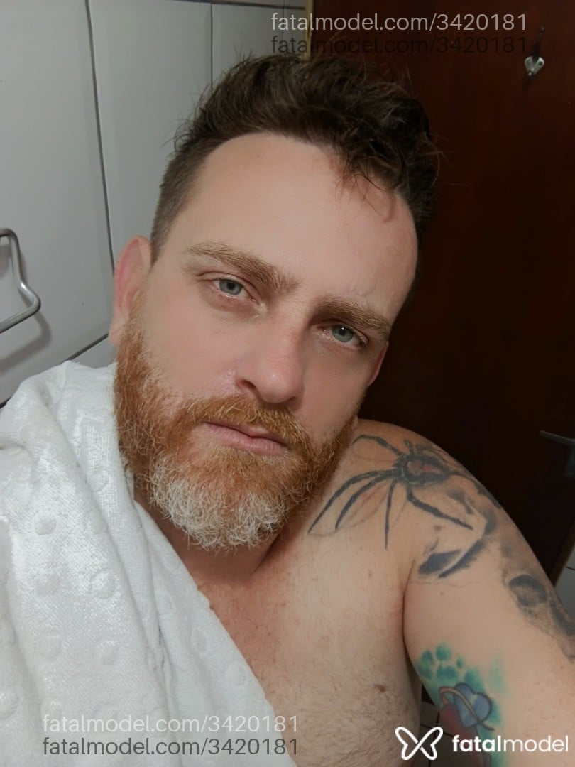 Acompanhante homem loira (o) de olhos verdes em Itapira - BarbaRosa