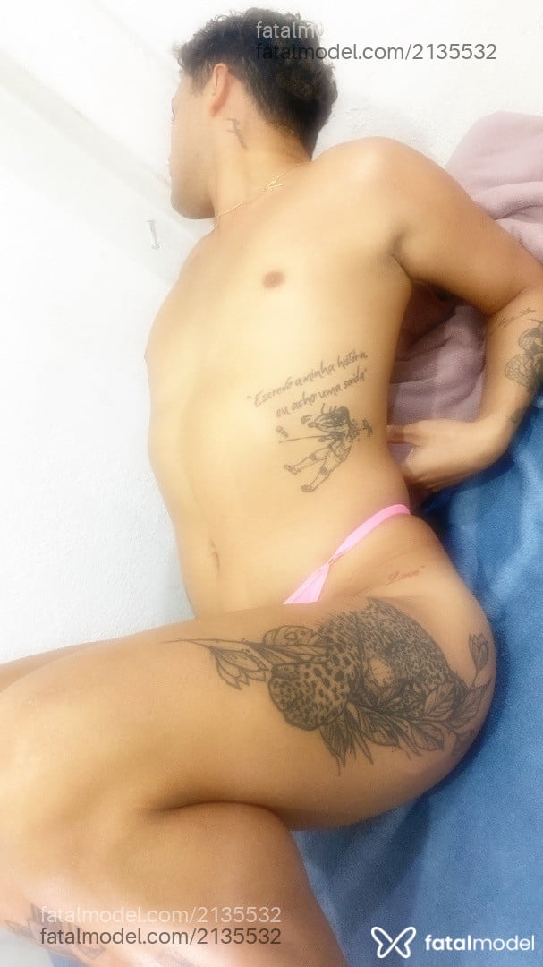 Acompanhante homem com cabelo grisalho de olhos mel em Rio de Janeiro - Astro Rey
