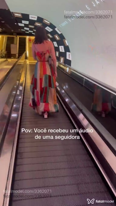 Acompanhante mulher com cabelo castanho de olhos castanhos - Sara Müller