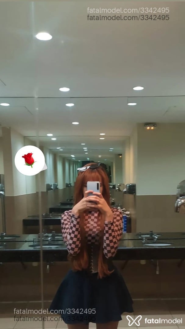 Acompanhante mulher ruiva (o) de olhos castanhos em São Paulo - Agata