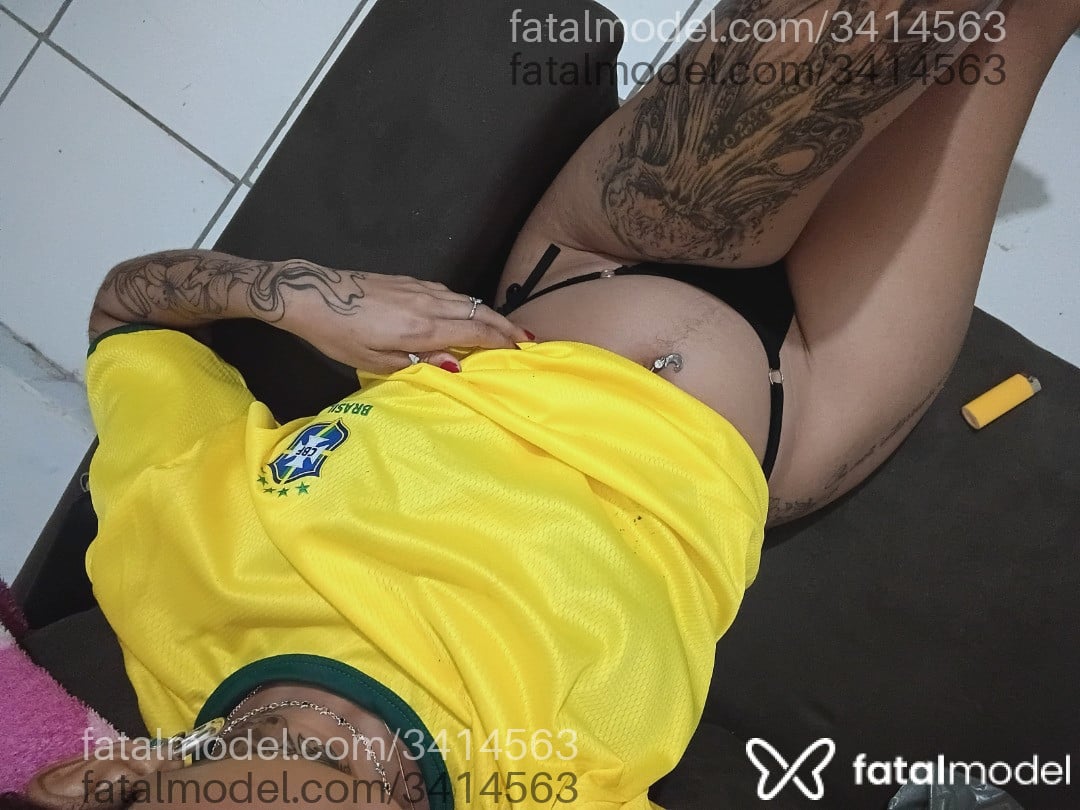 Acompanhante mulher morena (o) de olhos pretos em Petrolina - Mya Guimarães