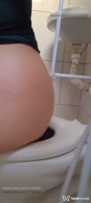 Acompanhante mulher morena (o) de olhos castanhos - Coroagostosa Acompanhante mulher morena (o) de olhos castanhos - Coroagostosa
