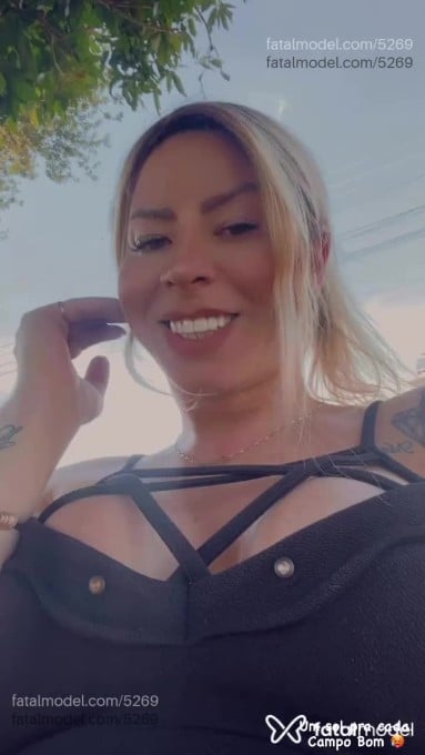Acompanhante mulher trans loira (o) de olhos mel em Campo Bom - Djeny