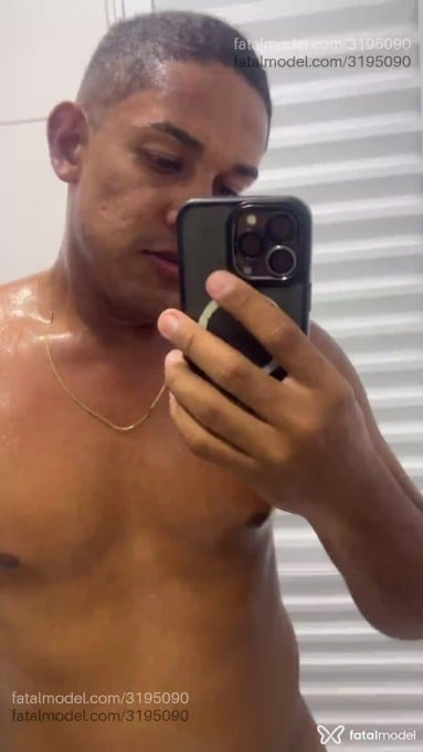 Acompanhante homem morena (o) de olhos pretos em Maceió - Lucas Silva