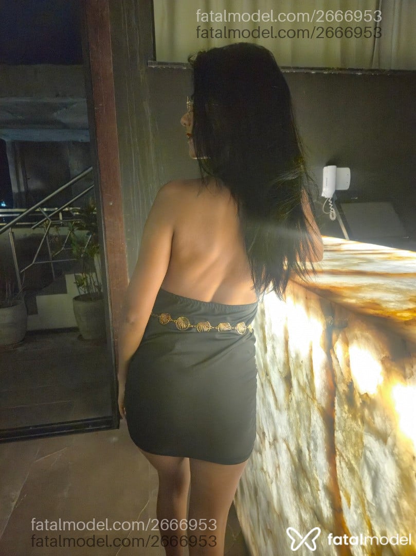 Acompanhante mulher morena (o) de olhos castanhos em Aracaju - Lara Castanhari