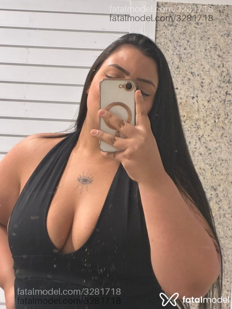 Acompanhante mulher morena (o) de olhos castanhos em Rio de Janeiro - Viana