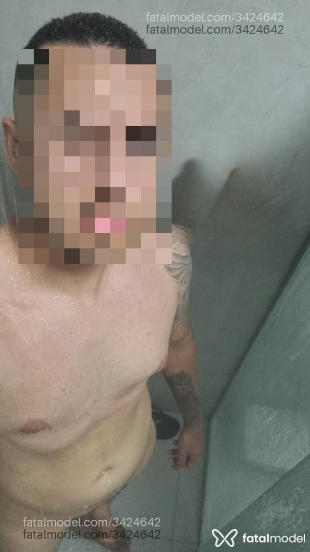 Acompanhante homem com cabelo castanho de olhos castanhos em Campinas - Braga
