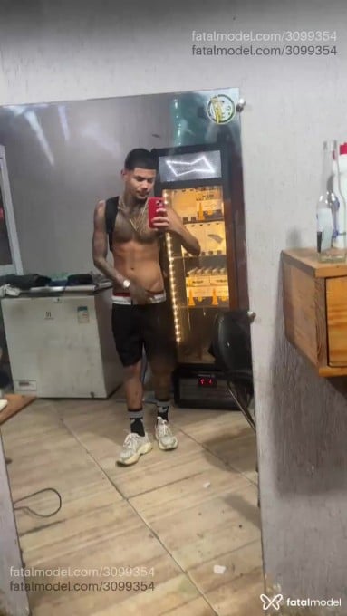 Acompanhante homem morena (o) de olhos pretos em Rio de Janeiro - Pedro Lucas