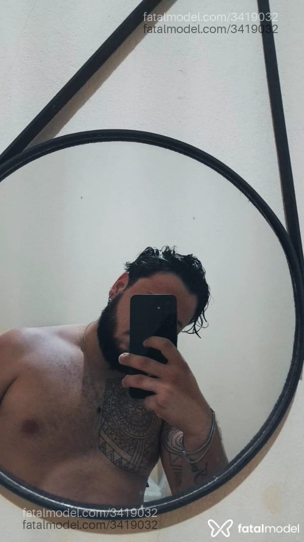 Acompanhante homem morena (o) de olhos castanhos em Bonito - João Lucas