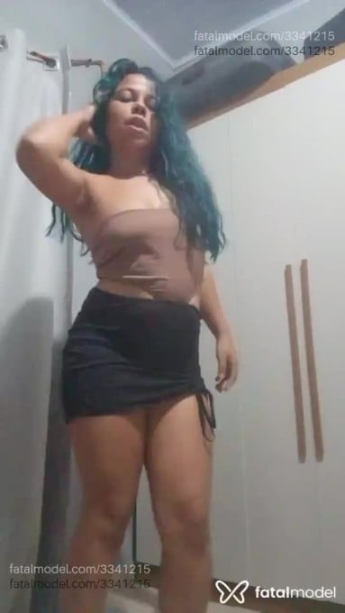 Acompanhante mulher com cabelo colorido de olhos pretos em Forquilhinha Acompanhante mulher com cabelo colorido de olhos pretos em Forquilhinha - Jessica