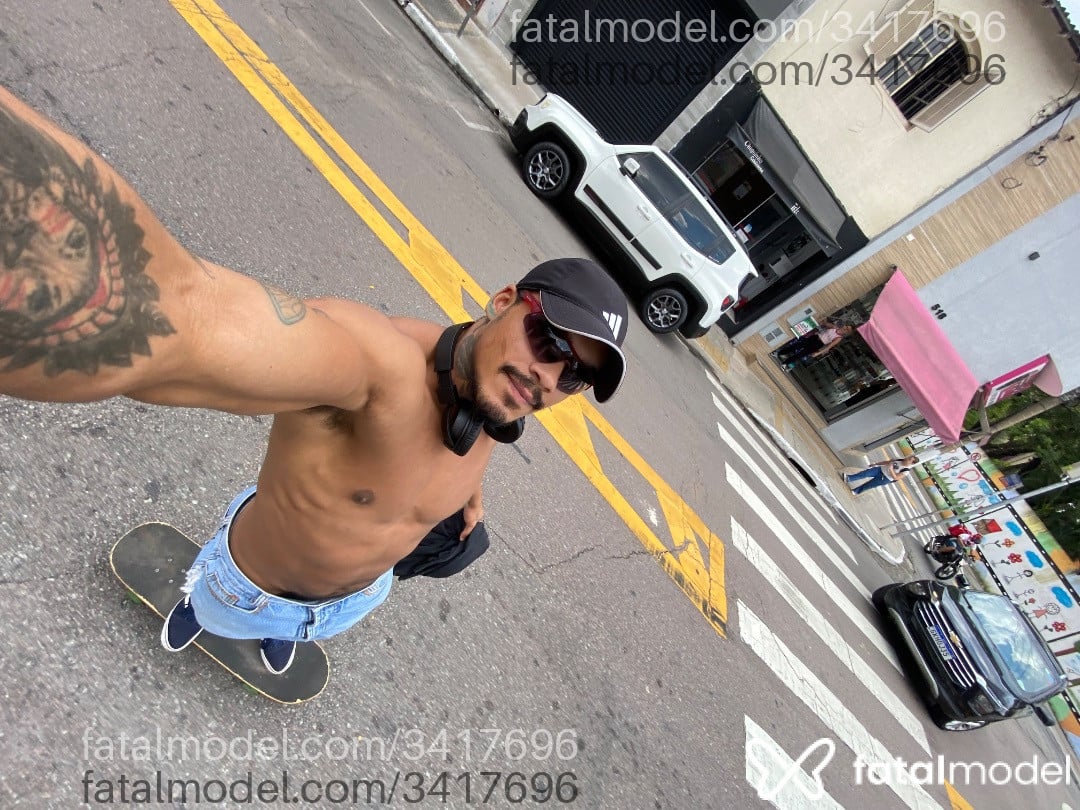 Acompanhante homem morena (o) de olhos castanhos em São Paulo - Richard Villanova