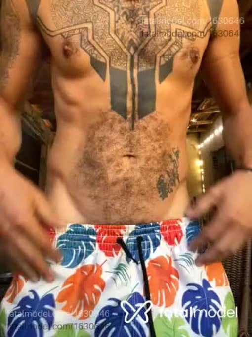 Acompanhante homem morena (o) de olhos castanhos em São José do Rio Preto Acompanhante homem morena (o) de olhos castanhos em São José do Rio Preto - Kauã Castro