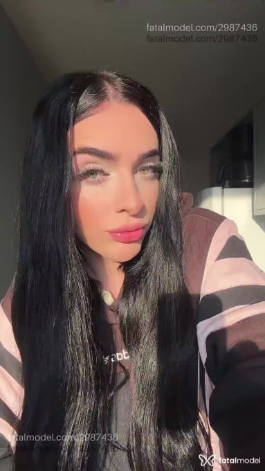 Acompanhante mulher trans loira (o) de olhos verdes em São Paulo - Magon
