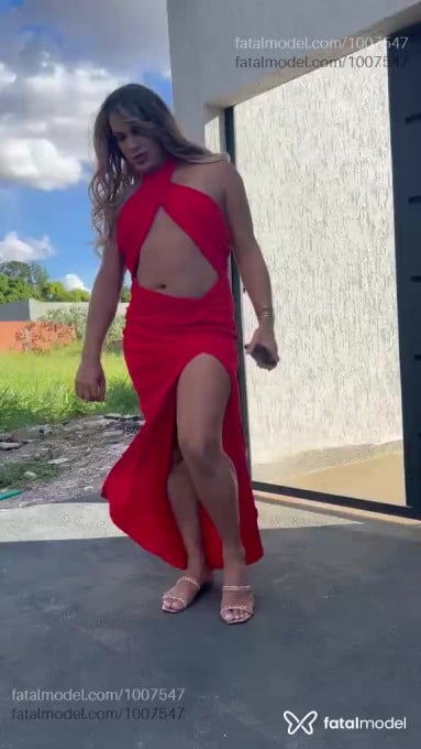 Acompanhante travesti loira (o) de olhos castanhos em Goianésia Acompanhante travesti loira (o) de olhos castanhos em Goianésia - Byanca Ferrari