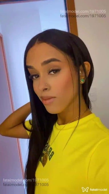 Acompanhante mulher trans morena (o) de olhos castanhos em Feira de Santana - Luany Medina
