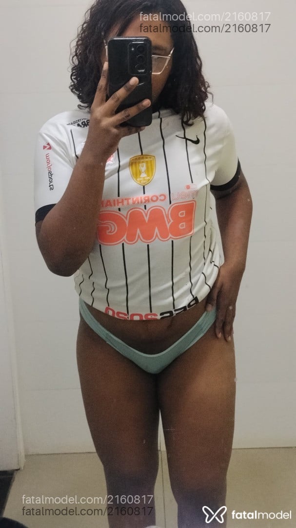 Acompanhante mulher trans morena (o) de olhos pretos em Três Lagoas - Loloh