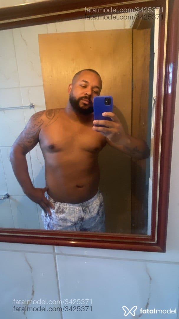 Acompanhante homem morena (o) de olhos mel em Belo Horizonte - Waguininho