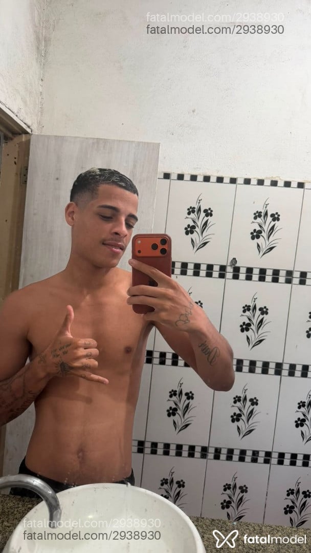 Acompanhante homem morena (o) de olhos pretos em Rio de Janeiro - Bryan