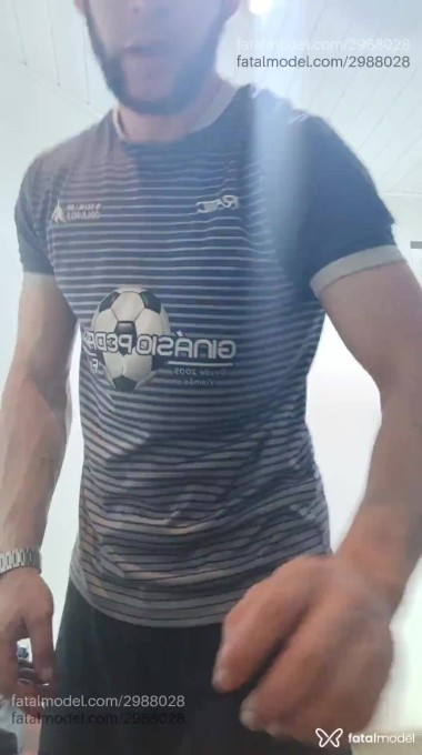 Acompanhante homem sem cabelo de olhos castanhos em Florianópolis Acompanhante homem sem cabelo de olhos castanhos em Florianópolis - Luan Fernandes