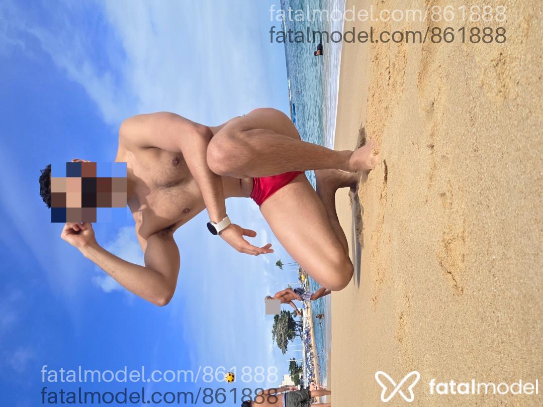 Acompanhante homem morena (o) de olhos castanhos - Novinho coxudo Acompanhante homem morena (o) de olhos castanhos - Novinho coxudo