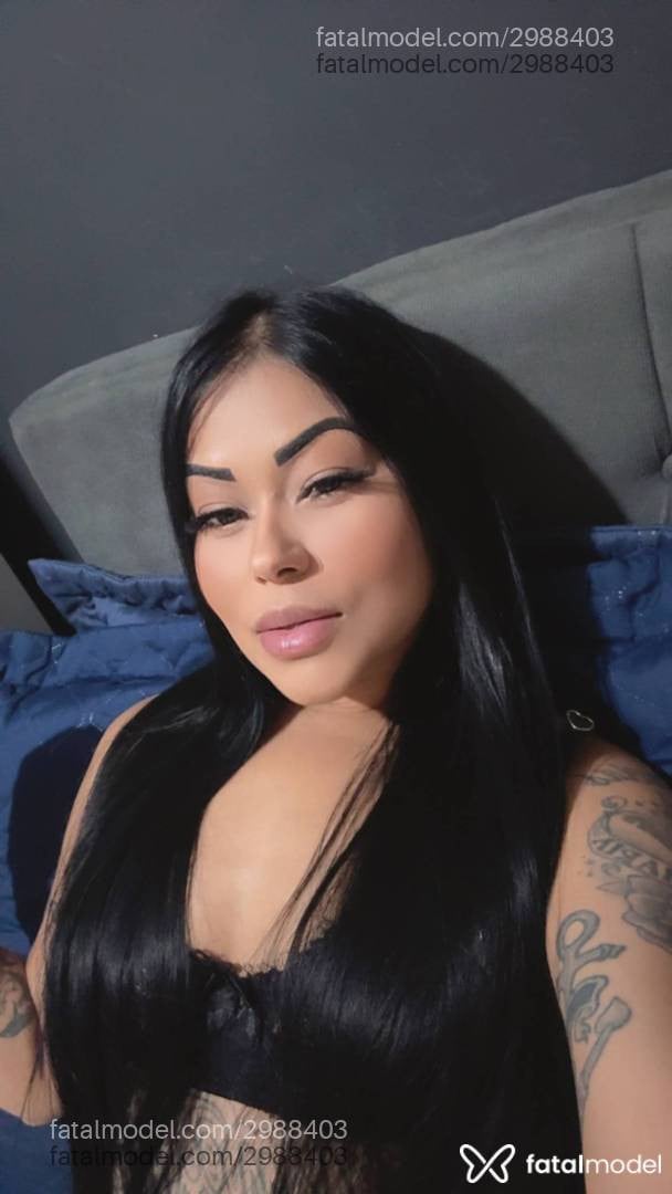 Acompanhante mulher morena (o) de olhos pretos - Ayumi