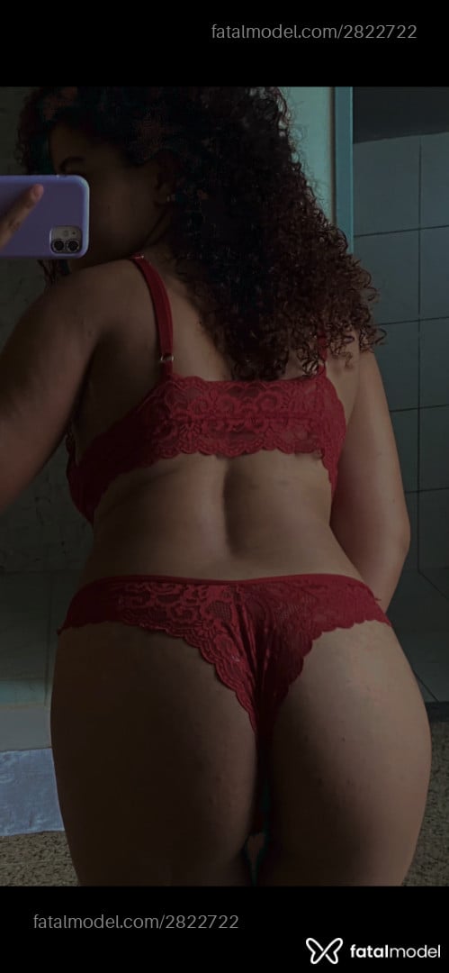 Acompanhante mulher ruiva (o) de olhos castanhos em Betim - Isabella Isabel