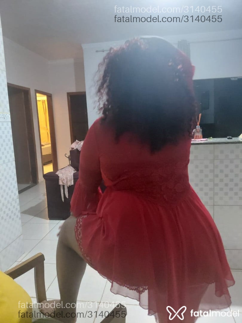 Acompanhante mulher ruiva (o) de olhos pretos em Jussara Acompanhante mulher ruiva (o) de olhos pretos em Jussara - Morena