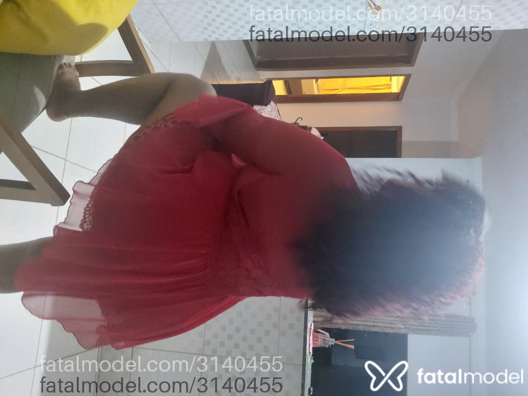 Acompanhante mulher ruiva (o) de olhos pretos em Jussara Acompanhante mulher ruiva (o) de olhos pretos em Jussara - Morena