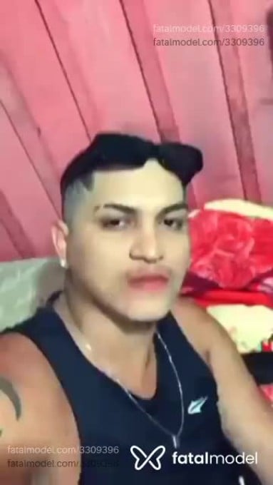 Acompanhante homem morena (o) de olhos pretos - Luiz Miguel Acompanhante homem morena (o) de olhos pretos - Luiz Miguel