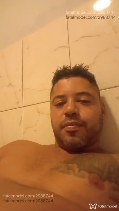 Acompanhante homem morena (o) de olhos castanhos em Rio Claro - Felino