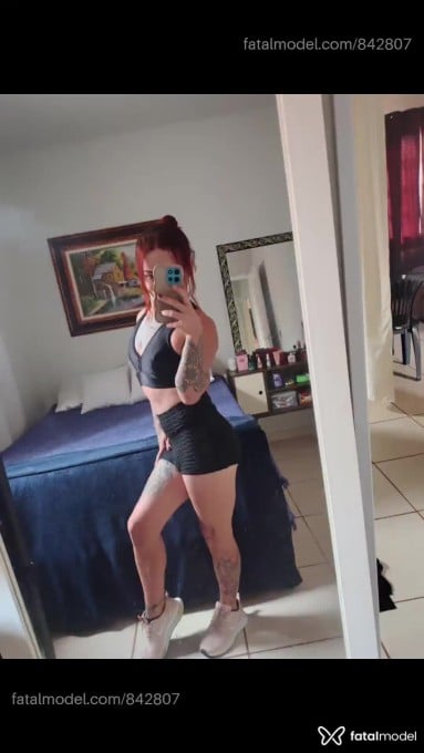 Acompanhante travesti ruiva (o) de olhos castanhos em São José do Rio Preto - Danii