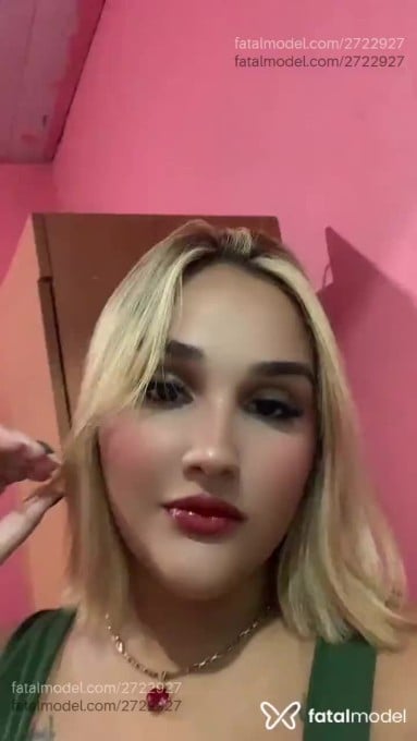 Acompanhante mulher loira (o) de olhos castanhos em Tucuruí - Karla