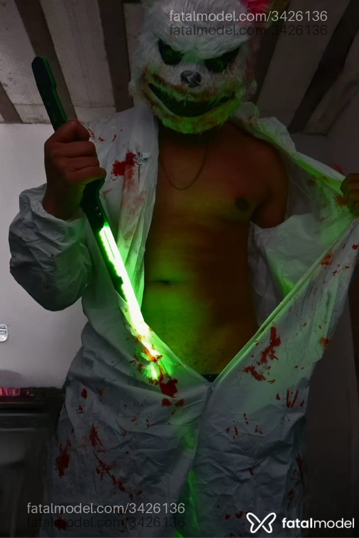 Acompanhante homem com cabelo castanho de olhos mel em São Paulo - Matheus