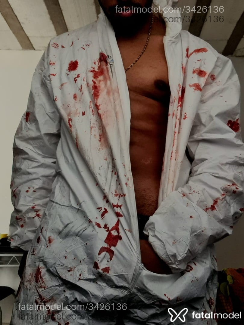 Acompanhante homem com cabelo castanho de olhos mel em São Paulo - Matheus