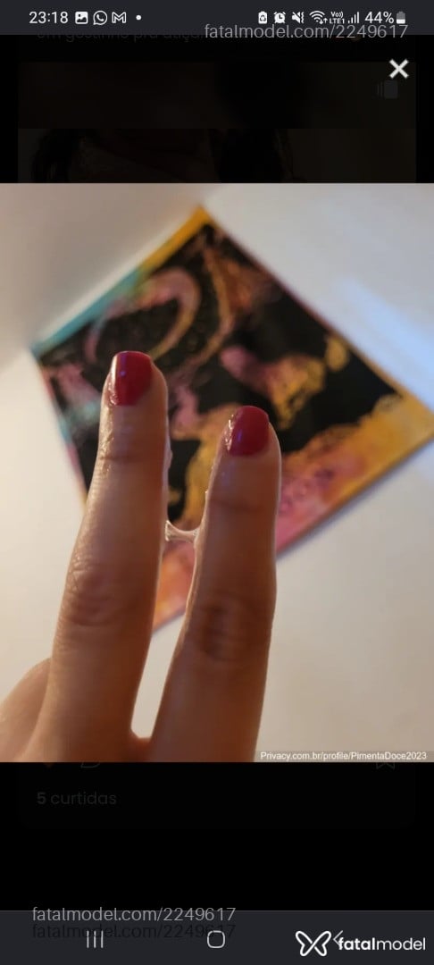 Acompanhante mulher morena (o) de olhos castanhos em Curitiba - Izabela