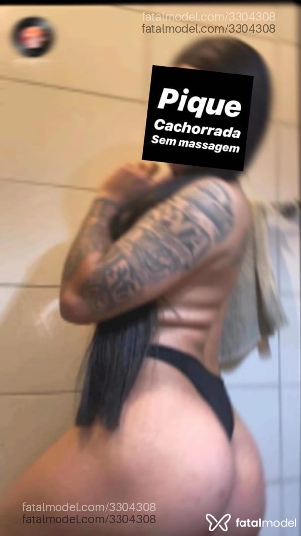 Acompanhante mulher trans morena (o) de olhos verdes em Bento Gonçalves Acompanhante mulher trans morena (o) de olhos verdes em Bento Gonçalves - Letícia Scain