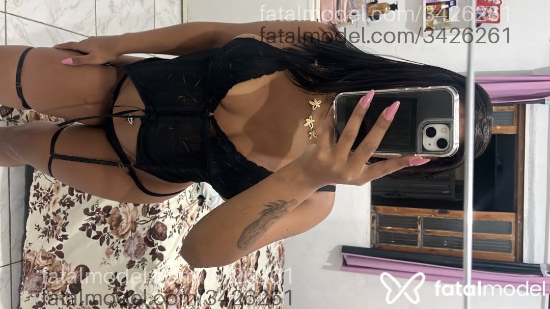 Acompanhante mulher com cabelo castanho de olhos pretos em Belo Horizonte - Pérola