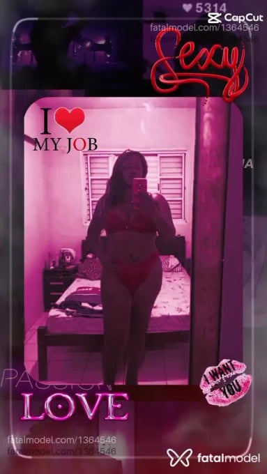 Acompanhante mulher trans com cabelo castanho de olhos castanhos em Catanduva Acompanhante mulher trans com cabelo castanho de olhos castanhos em Catanduva - Bombomsexy