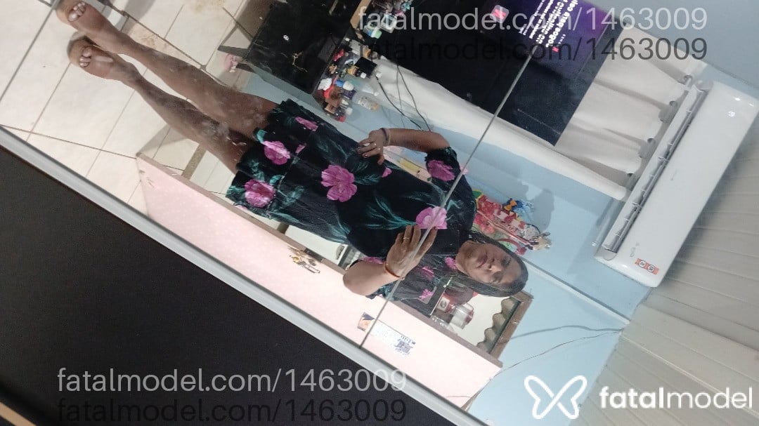 Acompanhante travesti morena (o) de olhos castanhos - Verônica Vitoria