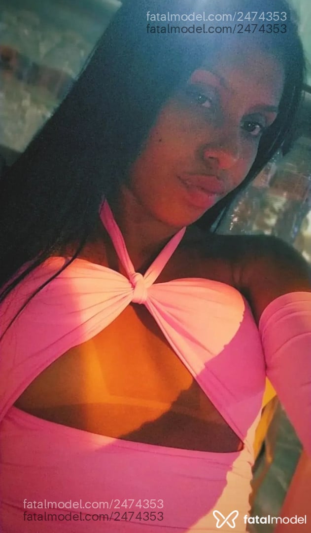 Acompanhante mulher morena (o) de olhos pretos em Porto Seguro Acompanhante mulher morena (o) de olhos pretos em Porto Seguro - Taylaninfetinha